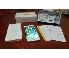 Vendo iPhone 6s en Caja