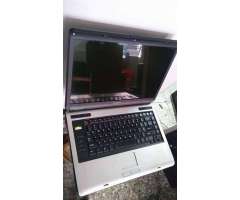 laptop grande toshiba dual core 2 gbs ram 120 gbs disco duro vendo o acepto celular mas rribete