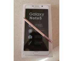 Samsung Note 5 Rosado con Blanco