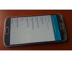 Detalle Esmalte Samsung Galaxy S6 Flat