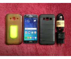 Vendo en Sm . Samsung Galaxy J5 Liberado