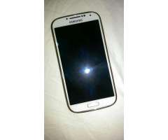 Samsung Galaxy S4 M919n con Detalle