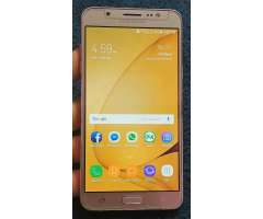 Vendo en San Miguel . Samsung J7 2016