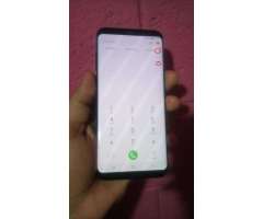 VENDO PANTALLA DE SAMSUNG GALAXY S8 PLUS , CON MINIMO DETALLE QUE CASI NI SE NOTAN , EN LA FOTO...