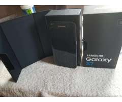 Samsung Galaxy S7 en Caja
