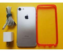 iPhone 7 de 32GB SILVER &#x2f; PLATEADO estado 10 de 10 LIBERADO DE FABRICA como nuevo