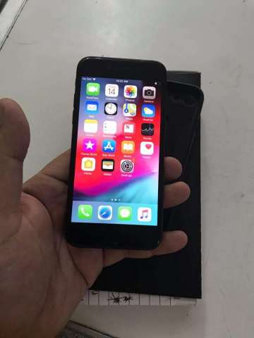 iPhone 7 32 Gb iPhone 7 32 Gb