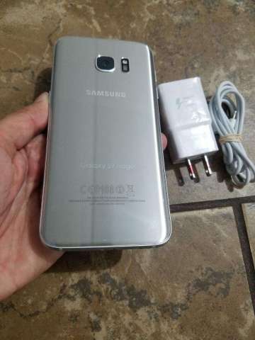 Vendo Samsung Galaxy S7 Edge Silver Vendo Samsung Galaxy S7 Edge Silver