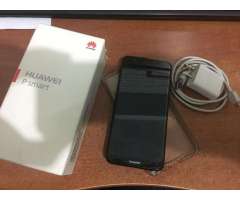 Huawei P Smart. 3GB &#x2f;32 Internos. 9&#x2f;10. Libre de fábrica.