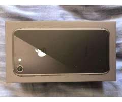 Vendo iPhone 8 ORIGINAL TIGO, color negro mate, usado 1 mes ESTADO 10&#x2f;10, NÍTIDO, C...