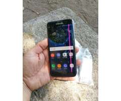 Samsung Galaxy S7 Edge Detalle de Linea