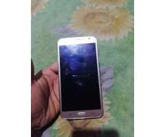 Vendo J7 2015