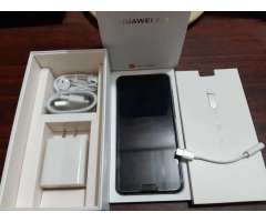 Vendo Huawei P20 duos versión limitada color azul a &#x24;400 o Cambio por igual gama