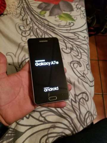 Vendo Samsung A7 2016 Vendo Samsung A7 2016