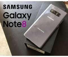 Vendo Samsung Galaxy Note 8 con detalle cosmetico, a toda prueba cargador original 390 Neg