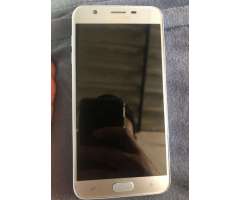 Vendo J7 Star Nitido