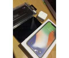 iPhone X