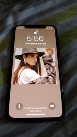 Vendo iphone xs nitido 10/10 Vendo iphone xs nitido 10/10