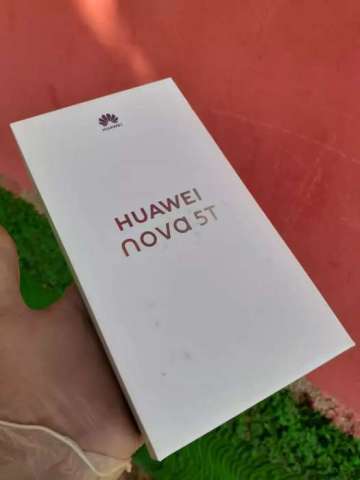 Huawei nova 5t Huawei nova 5t