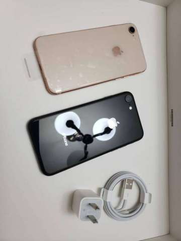 IPHONE 8 NORMAL IPHONE 8 NORMAL